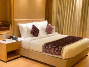 Гостиница NIRVANA Hotel Banquets Club  Лудхияна